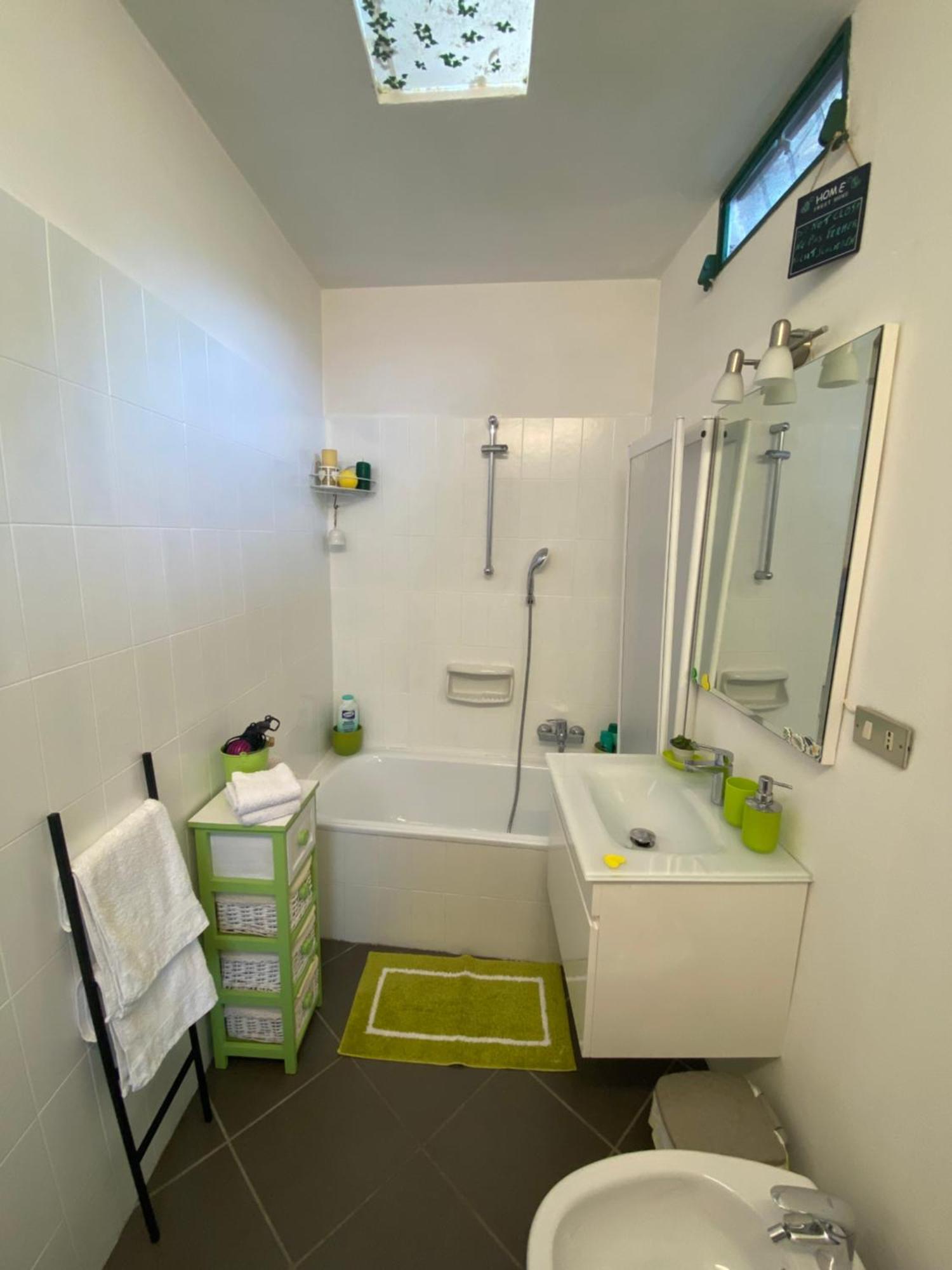 House Al Noce Apartment Moltrasio Luaran gambar